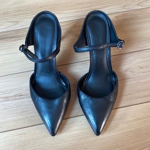 Banana Republic Black Heels - Size 7